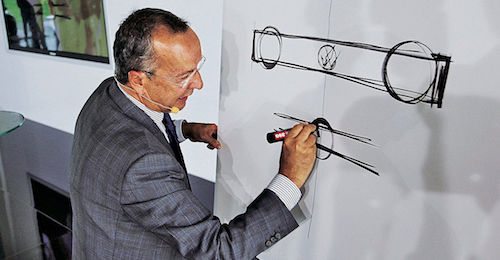 VW Chefdesigner Walter de Silva 1200x800 e709161c71e9d15d