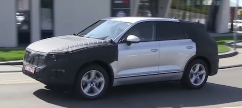 В Сеть утекли шпионские фото нового поколения Volkswagen Touareg