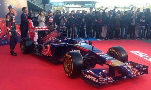 Toro Rosso провела презентацию нового болида STR9