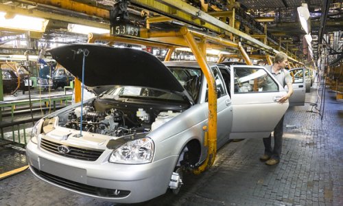 Объем продаж «АвтоВАЗа» в июле упал на 25%