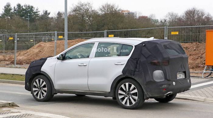 2019 kia sportage spy photo 1