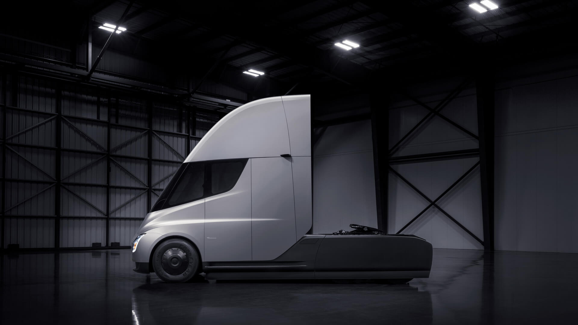 Tesla Semi otpravilsya v put 1