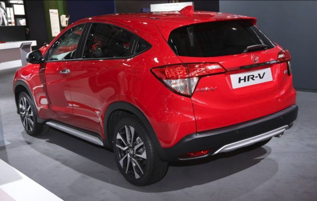 Honda privezla v Parizh HR