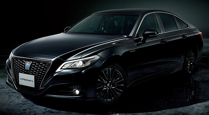Toyota Crown Sport Style
