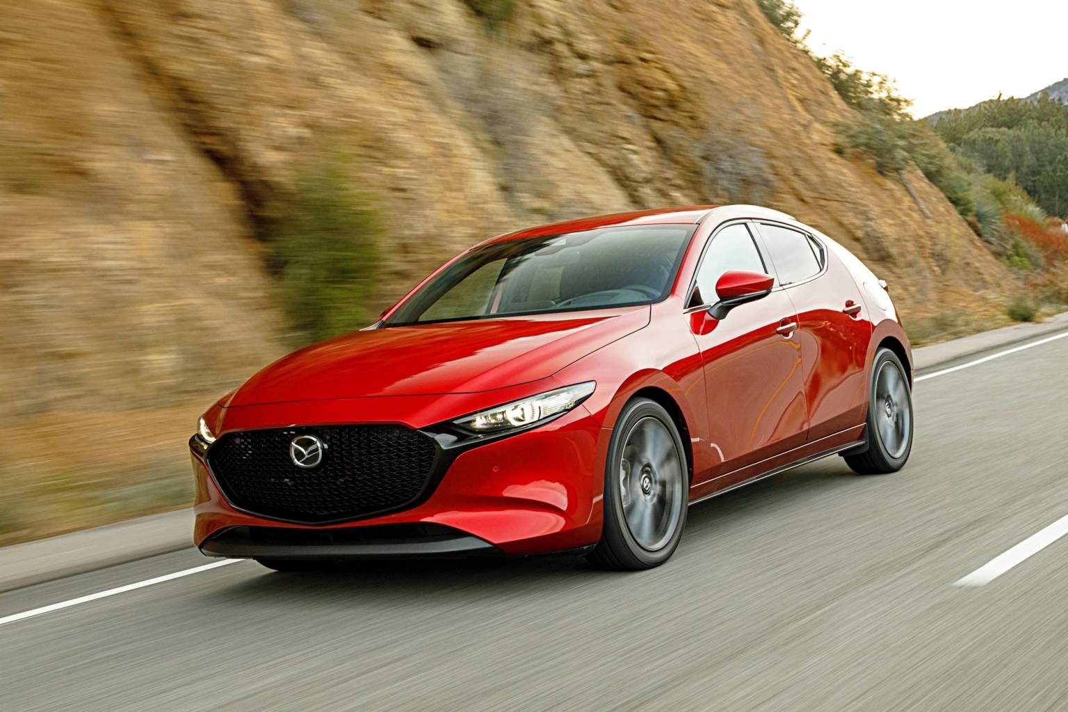 Mazda 3 новая 2020