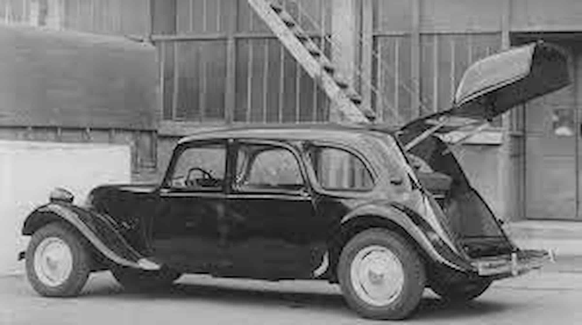 Ситроен 11. Citroen 11cv. Citroen 11cv Soviet. Ситроен с11. Ситроен 11cv салон.