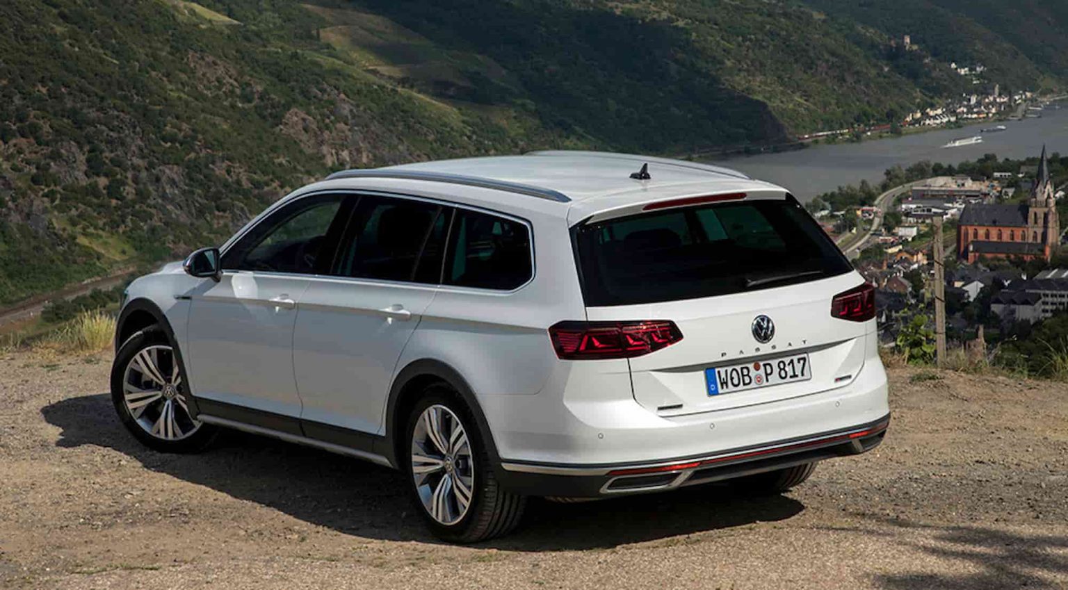 Passat alltrack. VW Passat Alltrack. Фольксваген Passat Alltrack 2020. Фольксваген Пассат альтрек 2020. Passat Alltrack 2021.