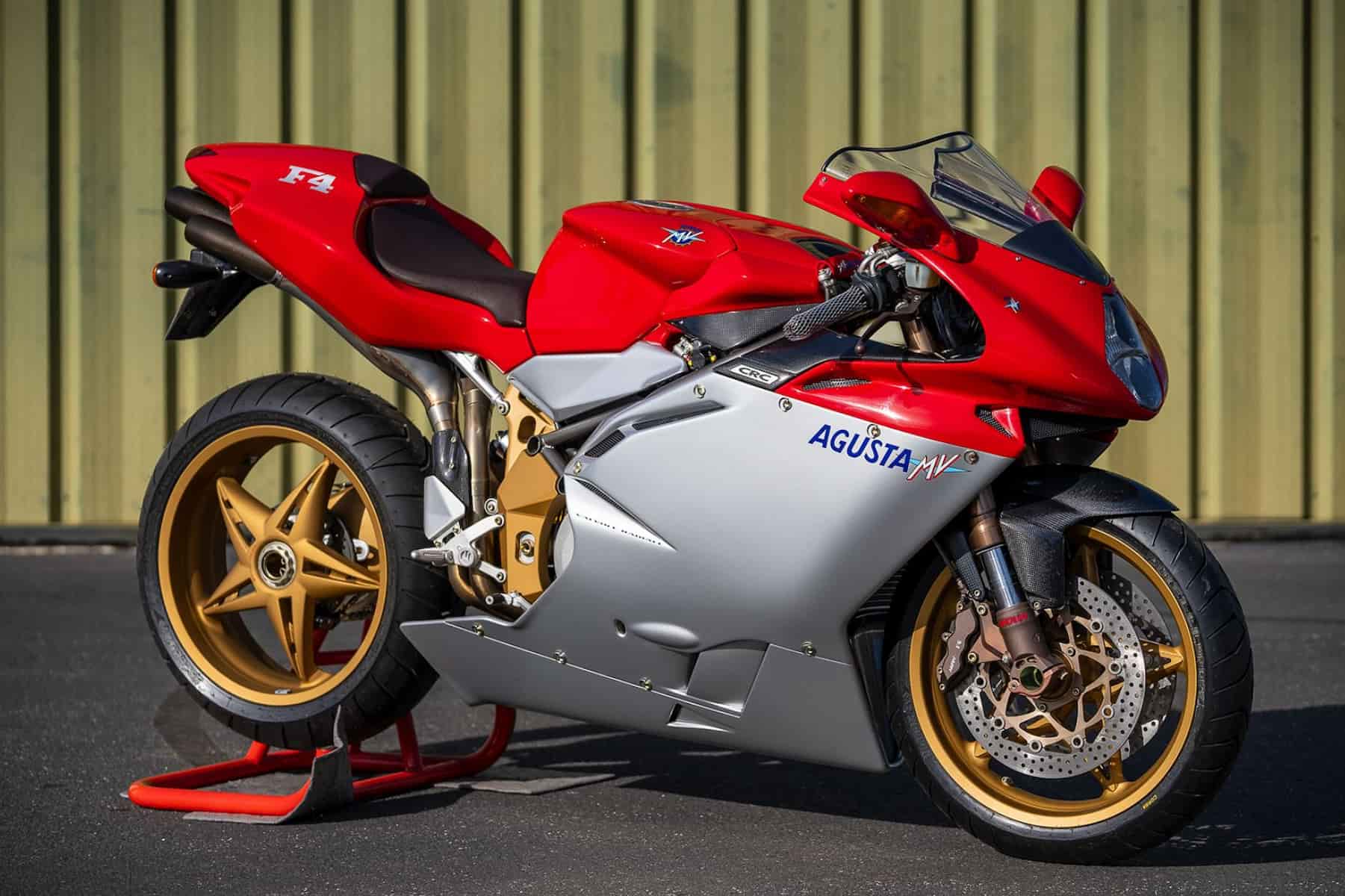MV Agusta F4 Serie Oro Front Right Featured