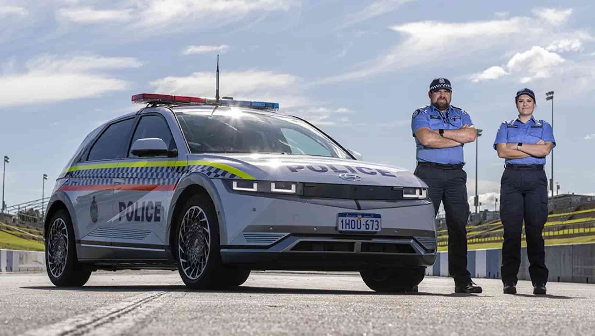 2022 Hyundai Ioniq 5 Toyota Mirai Police Force 1001x565 4