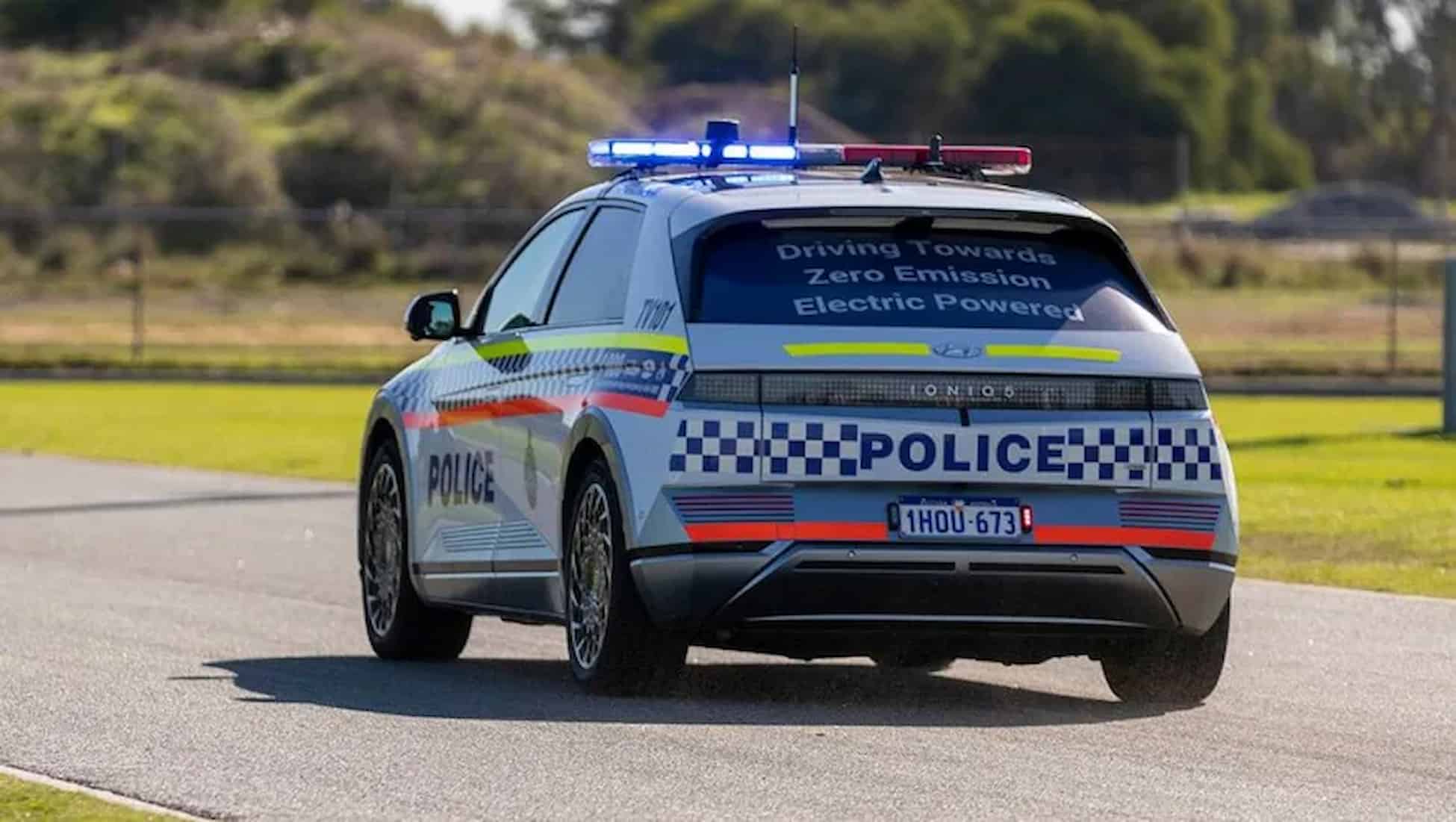 2022 Hyundai Ioniq 5 Toyota Mirai Police Force 1001x565 5