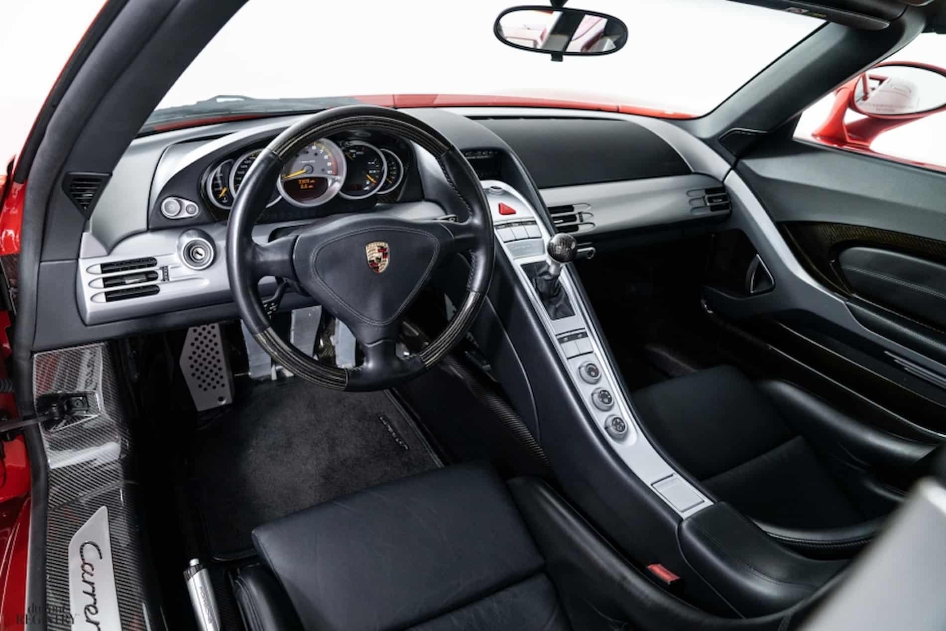 Porsche Carrera GT 8