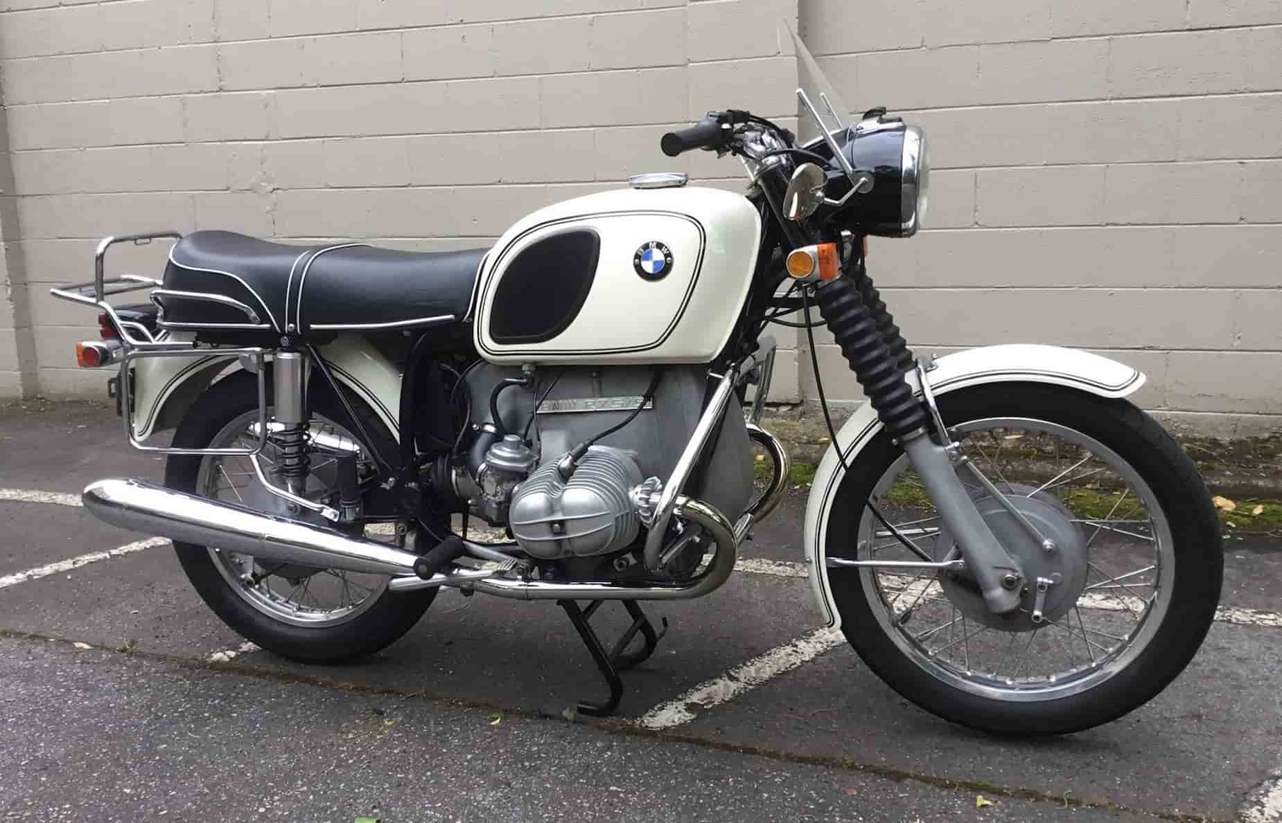 На аукцион выставили восстановленный BMW R75/5 1971 года выпуска
