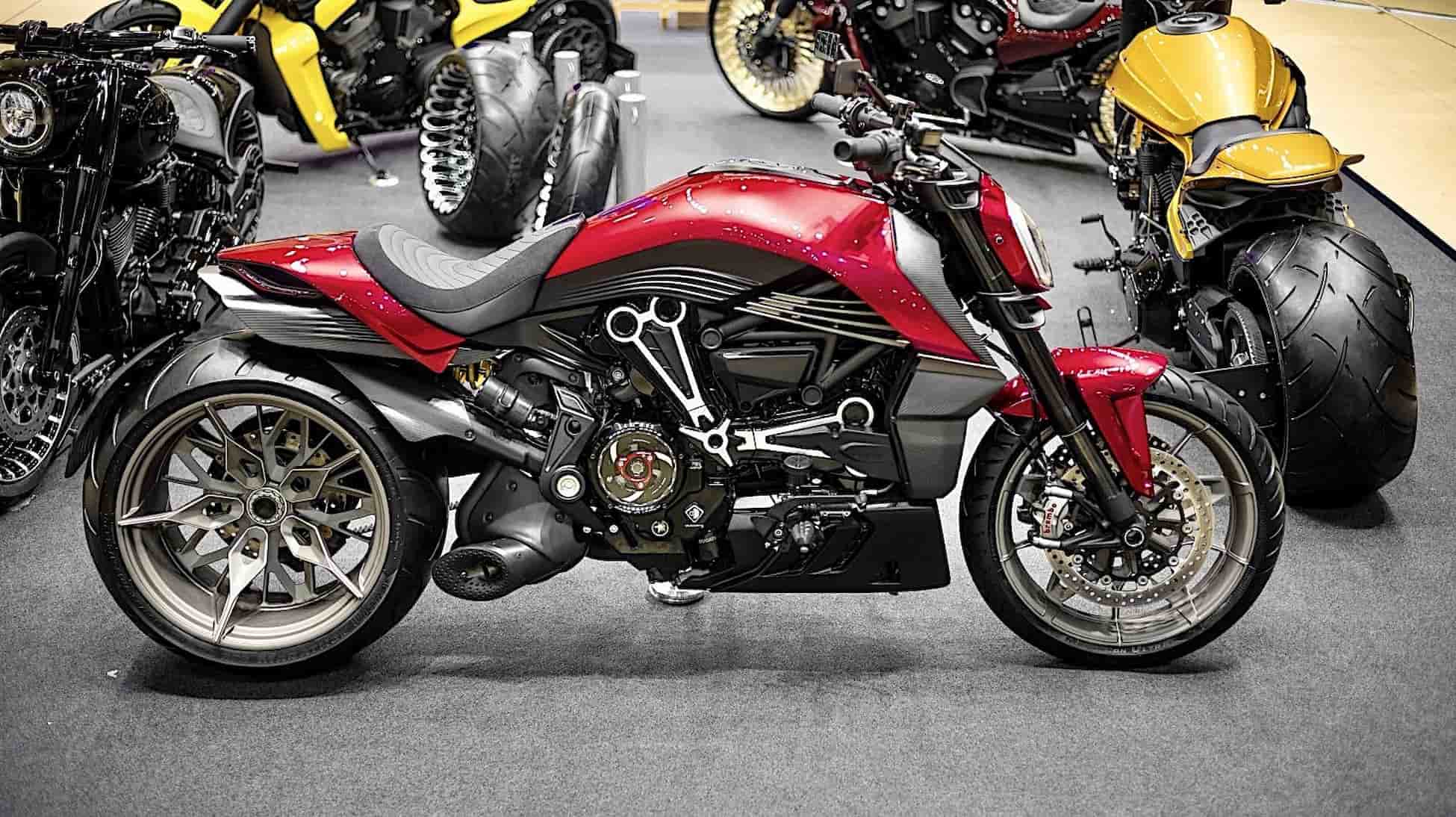 russians used to mold harley davidsons turn ducati xdiavel into some kind of beast 10