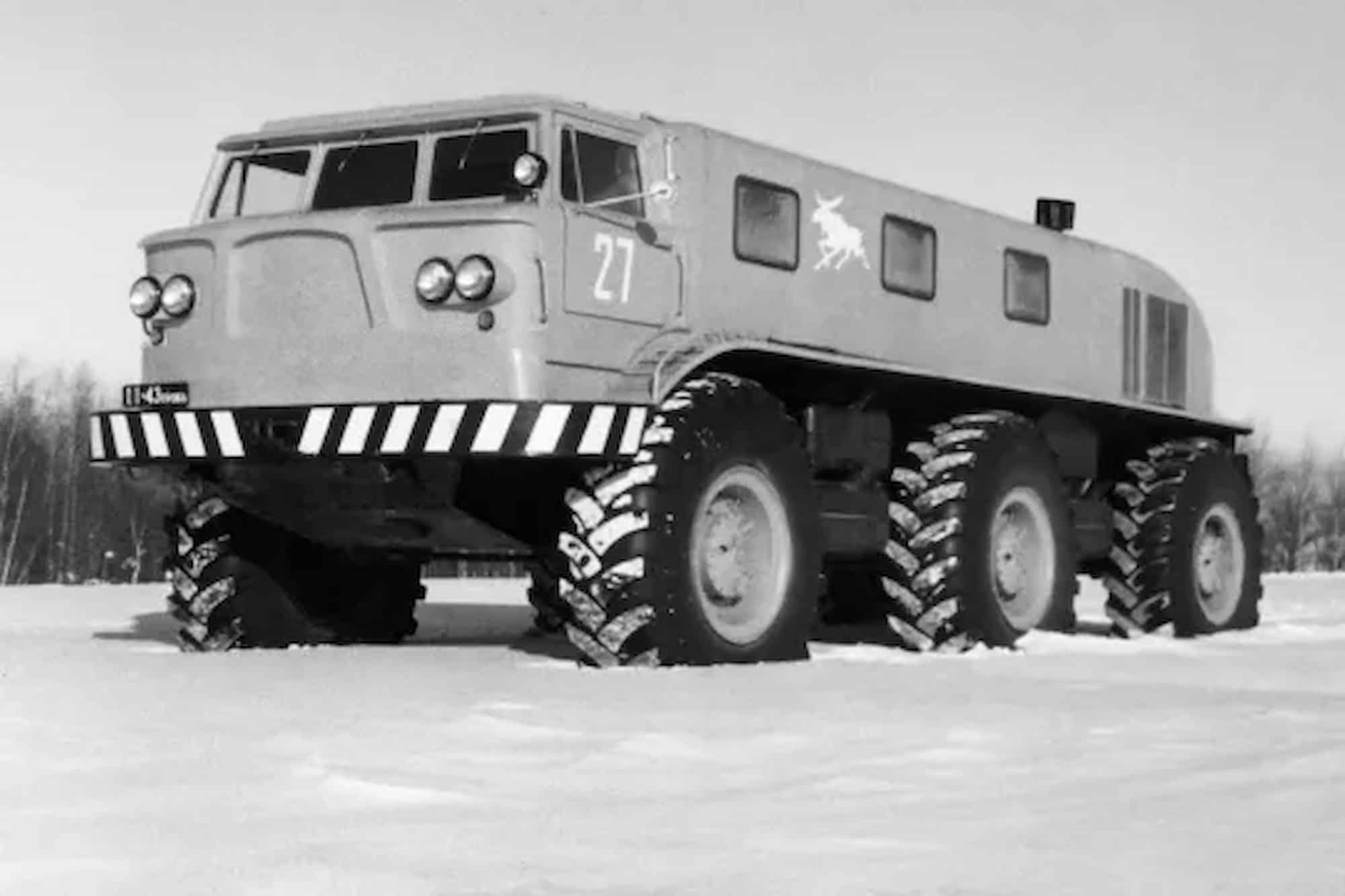 the father of all 6x6s is this 60s soviet doomsday snowmobile developed in two months thumbnail 3.jpg
