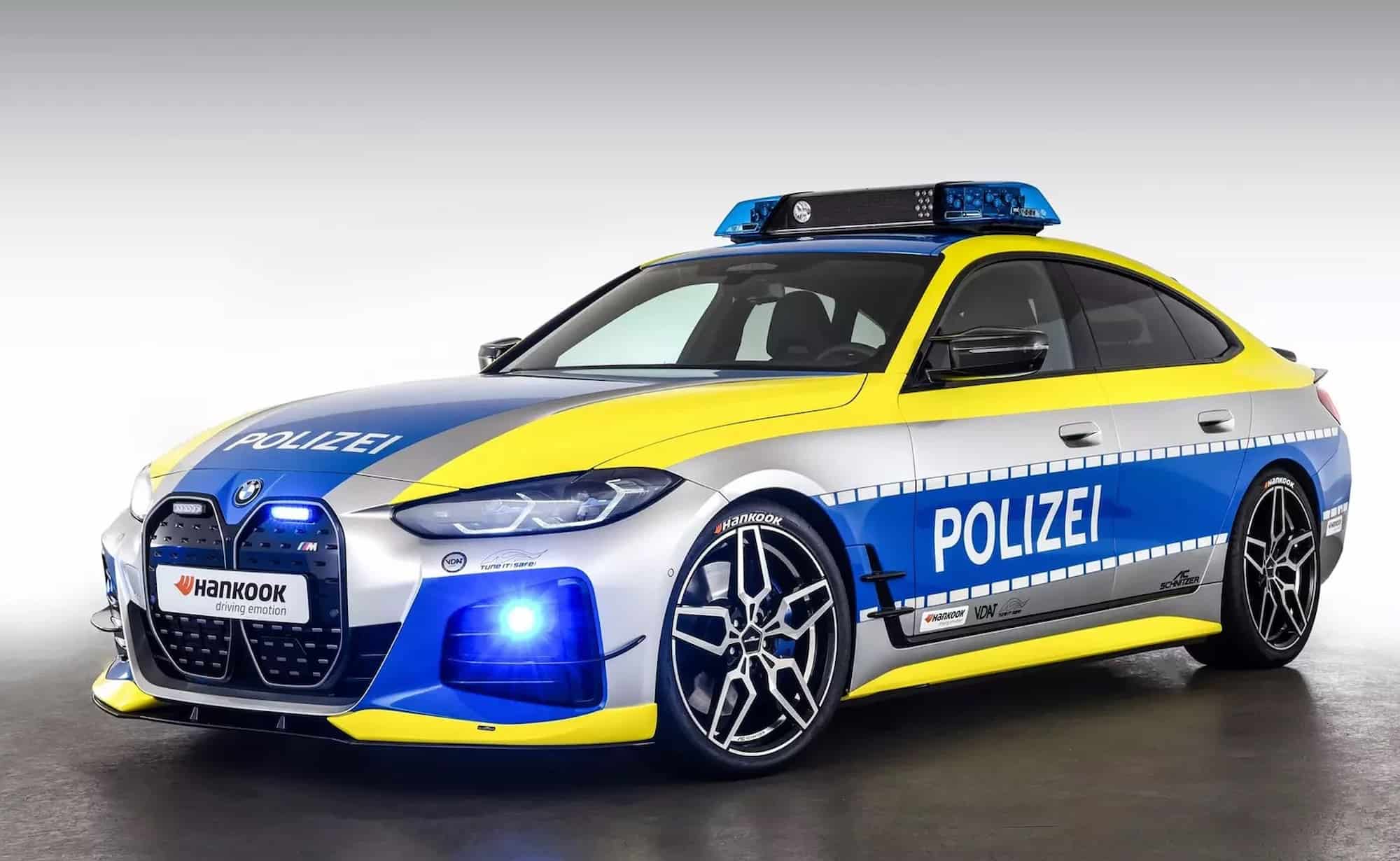 полицейский BMW