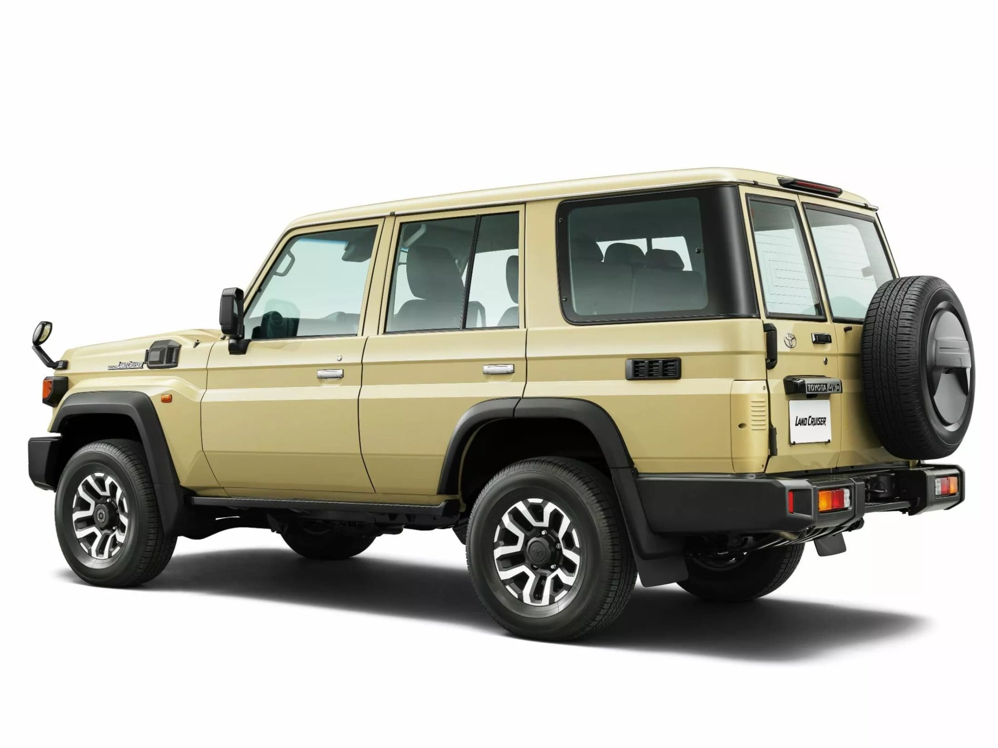 Toyota Land Cruiser 70 зеркало