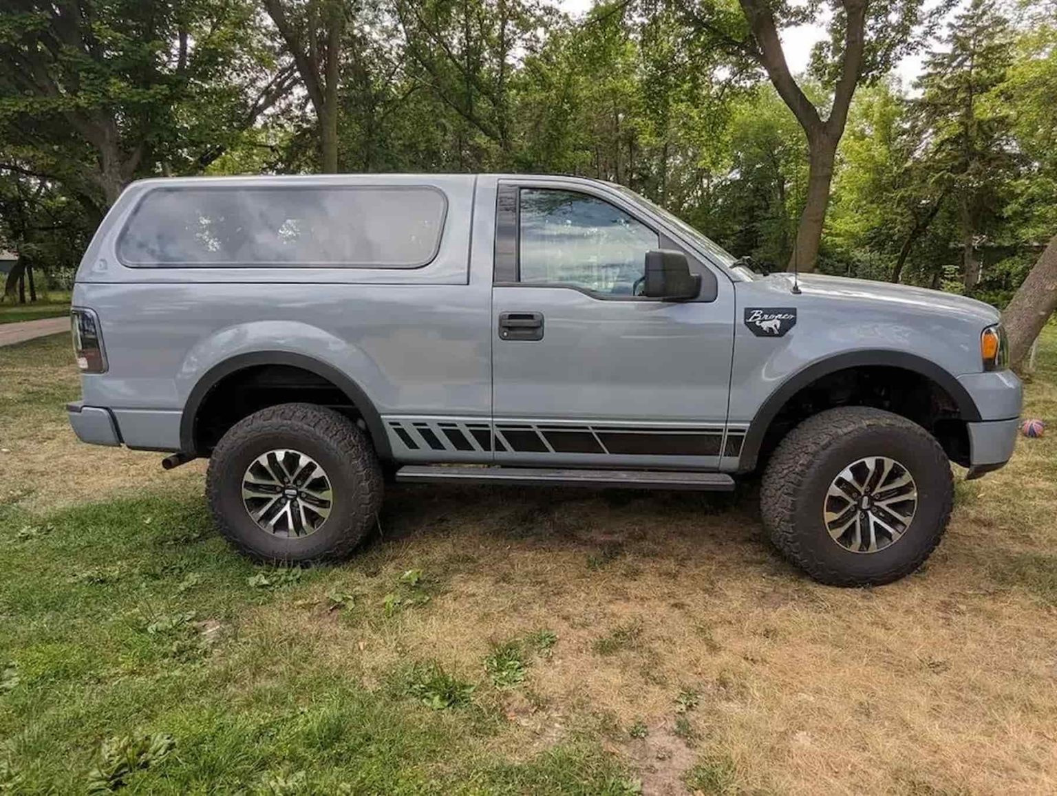 Ford Bronco 94