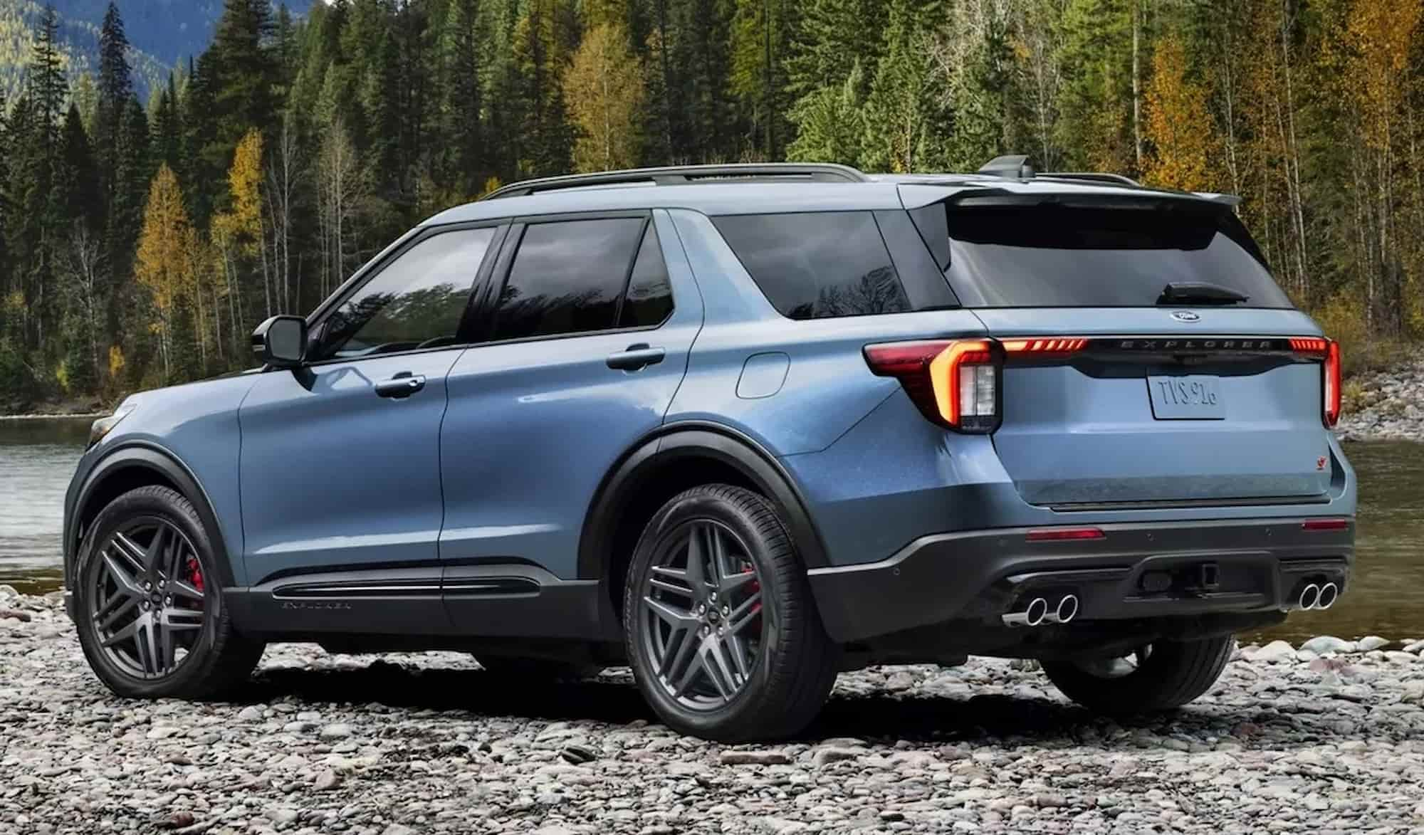 Новый Ford Explorer уже в России: первые машины приехали из США