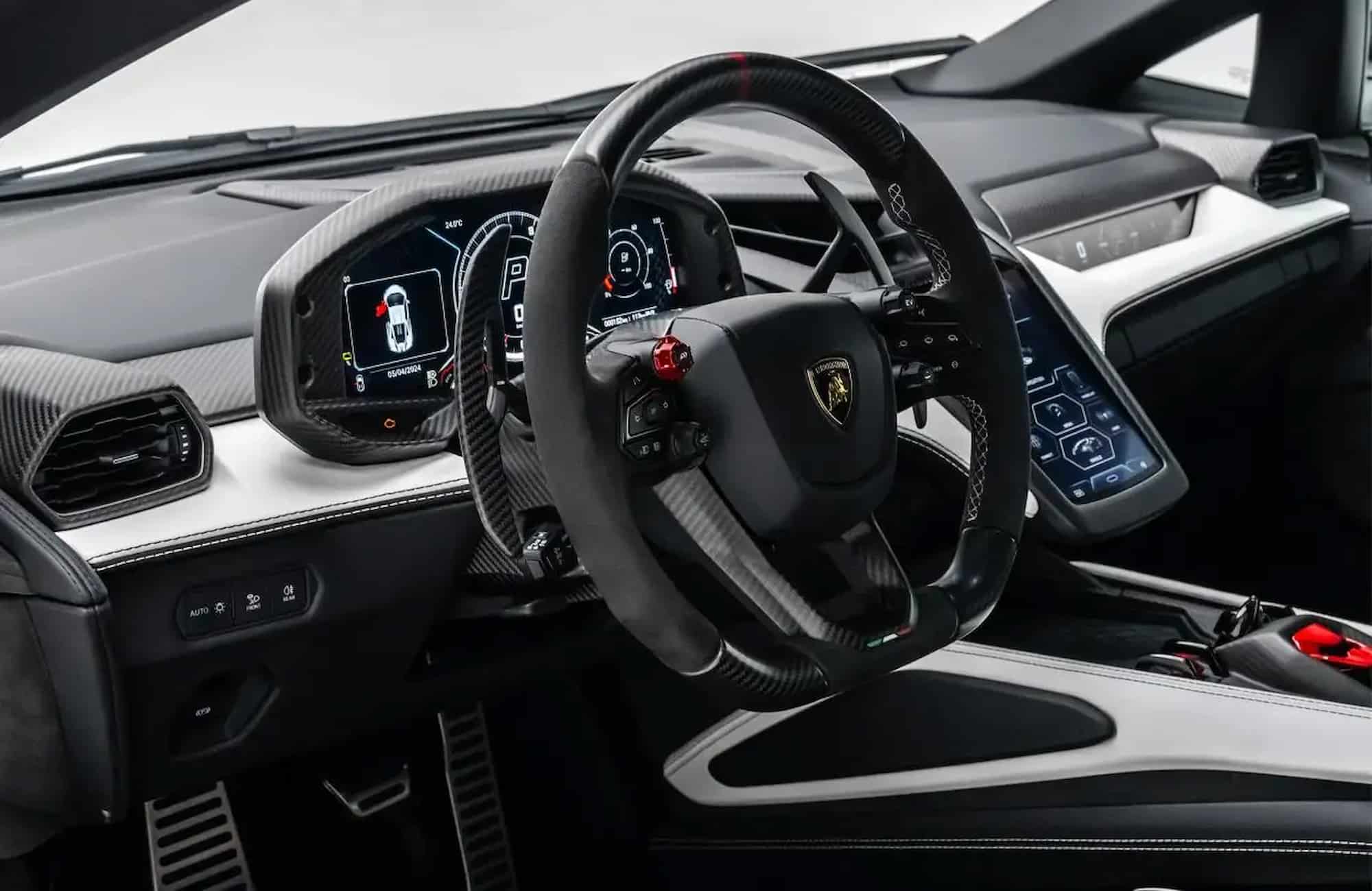 Lamborghini Revuelto for sale UAE 3