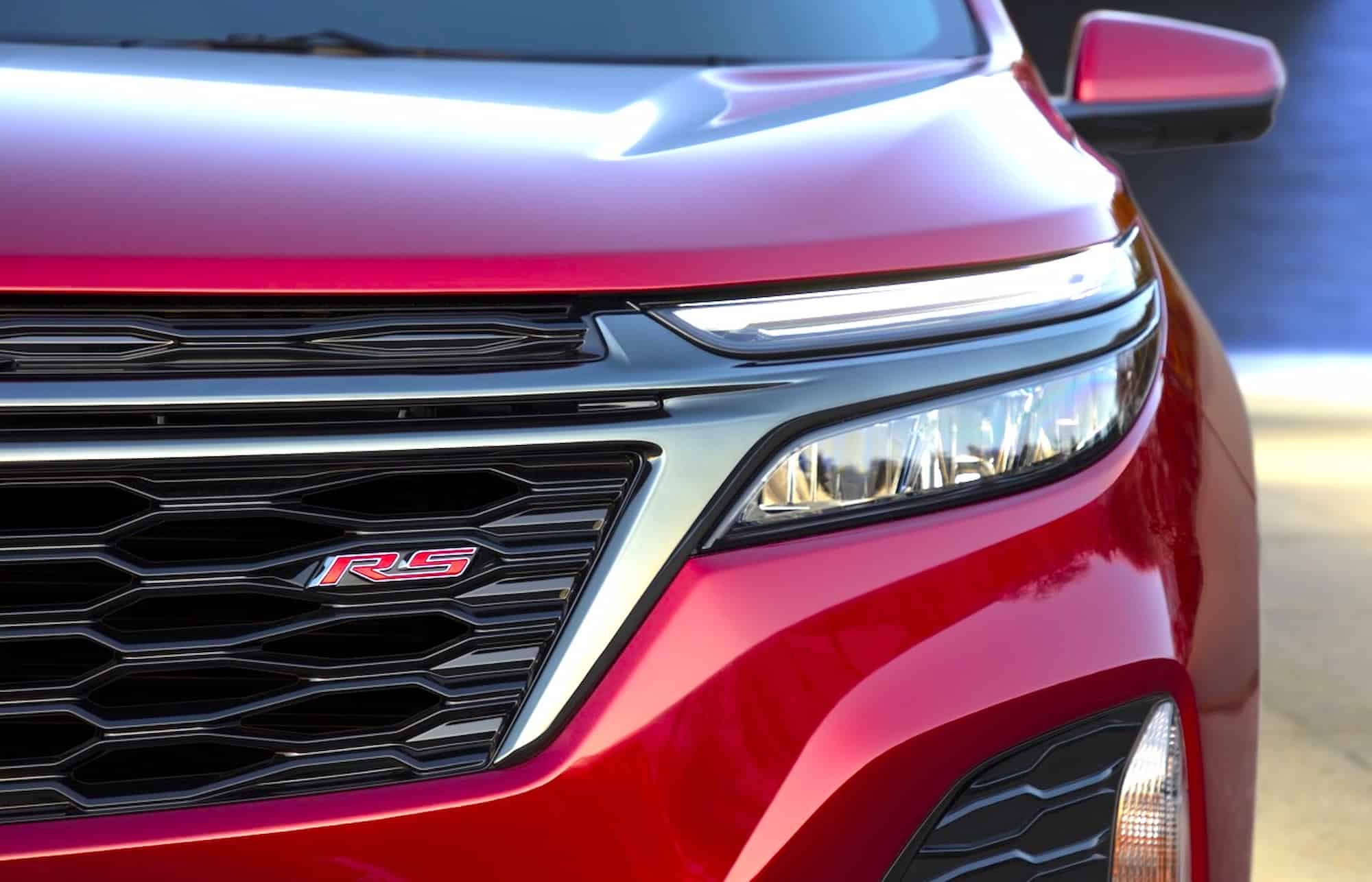 2021 Chevrolet Equinox RS Exterior 013 headlamp and RS logo in grille 1
