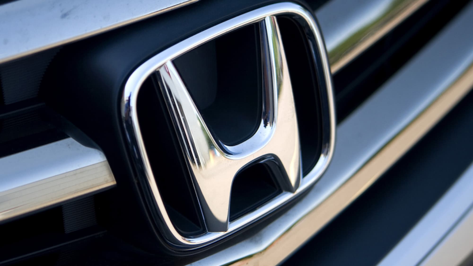 Honda Logo Up Close