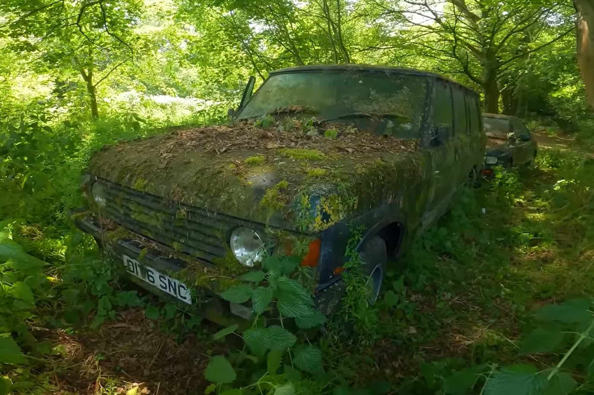 Range Rover 1987 abandonado bosque 1 1