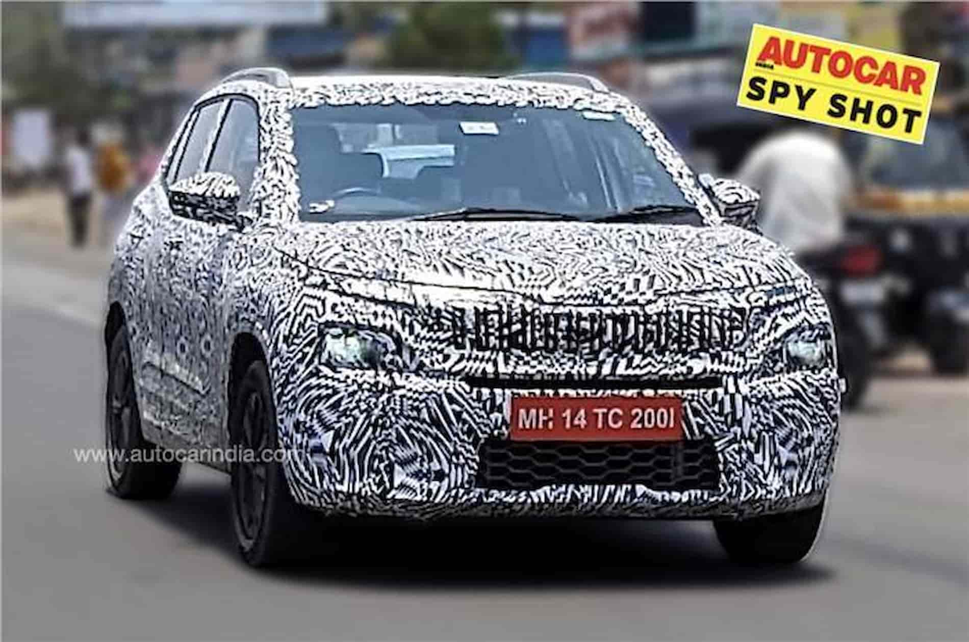 Skoda Compact SUV Spy Shots.004 3