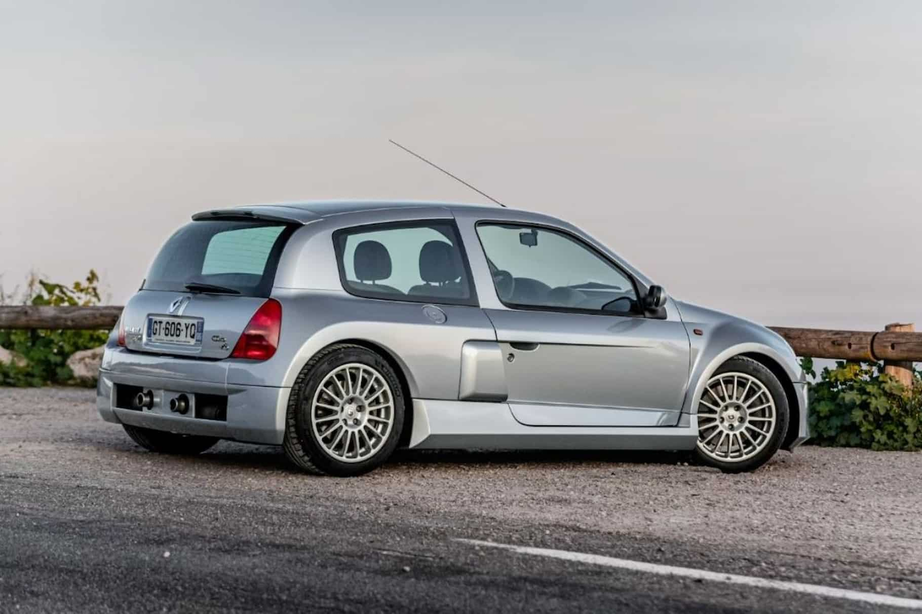 subasta renault clio v6 2002 2 1