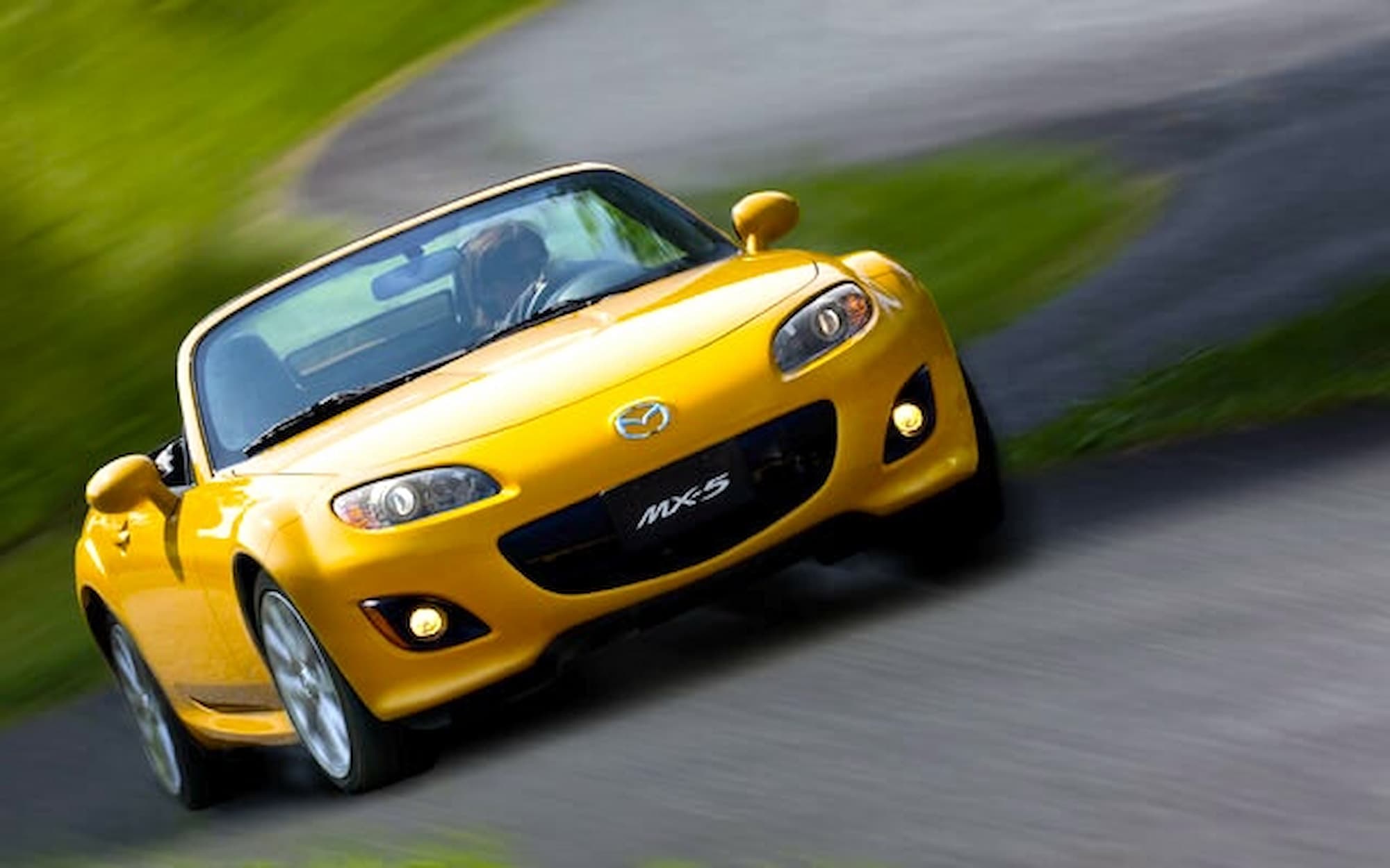 019275 2010 mazda MX 5 1