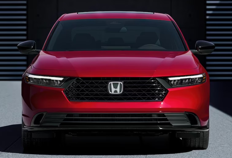 2023 Honda Accord exterior 02