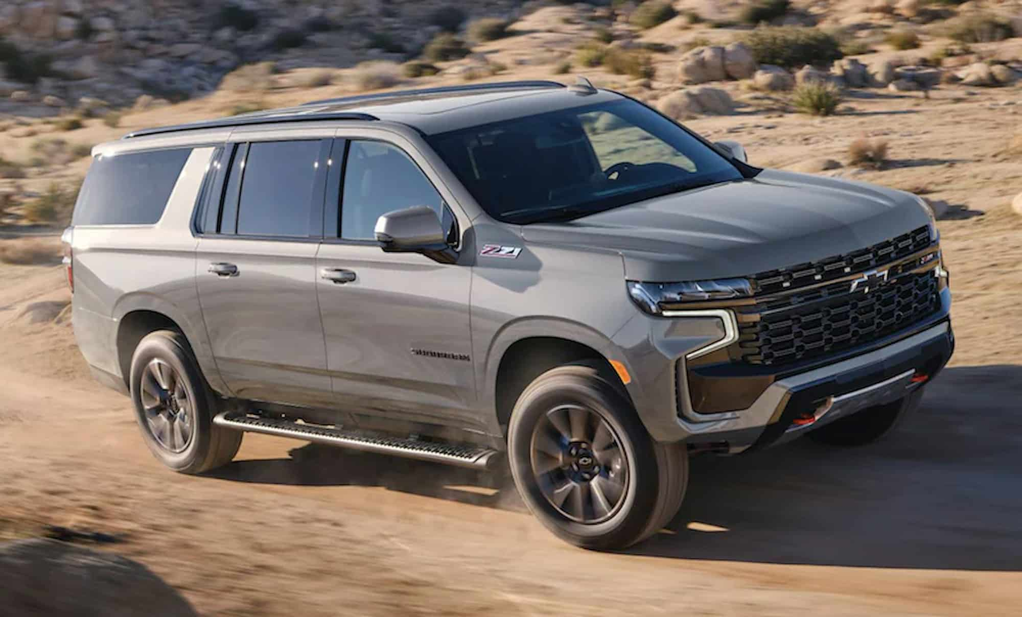 2023 suburban exterior 01