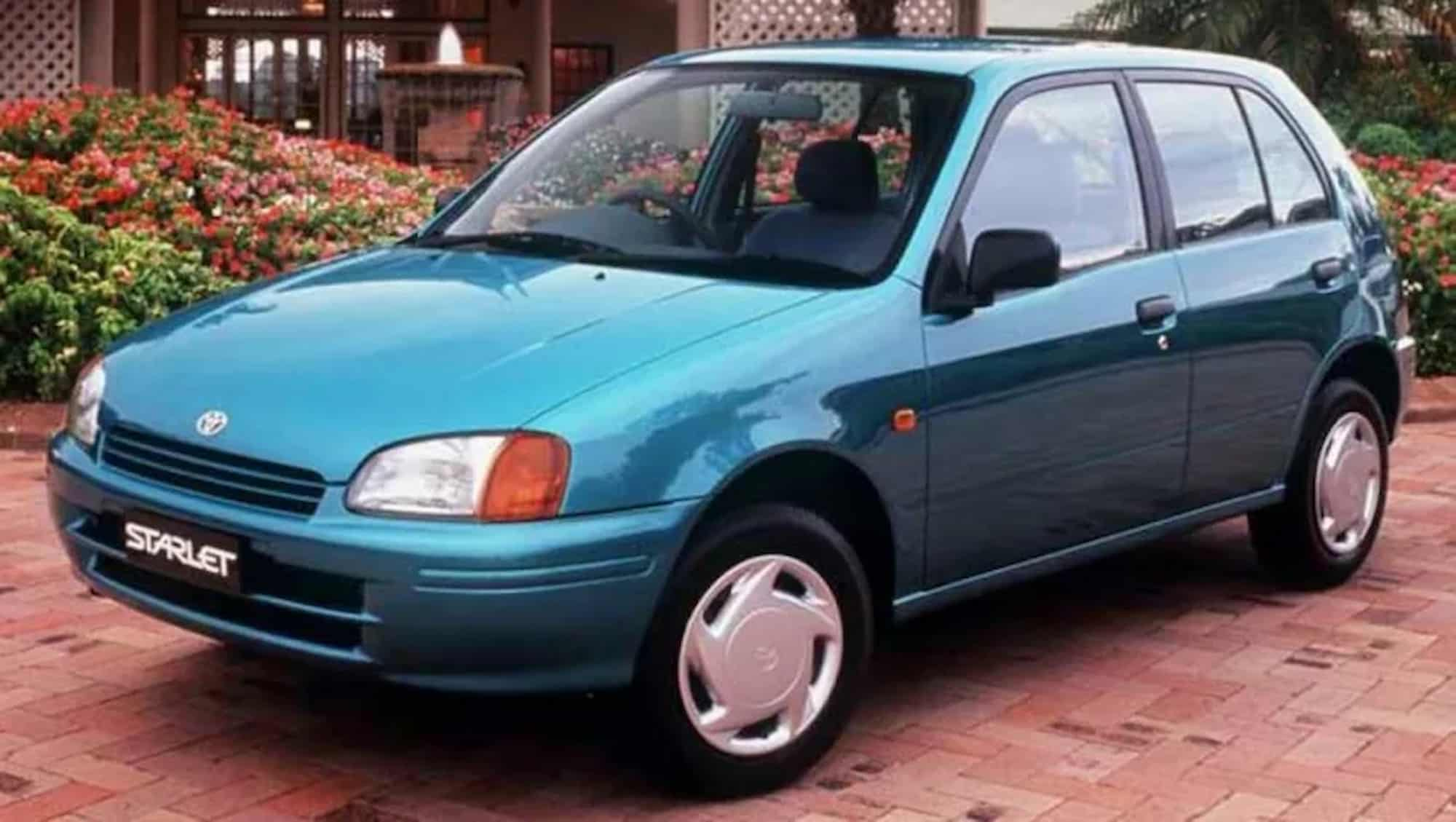 1996 Toyota Starlet hatchback green