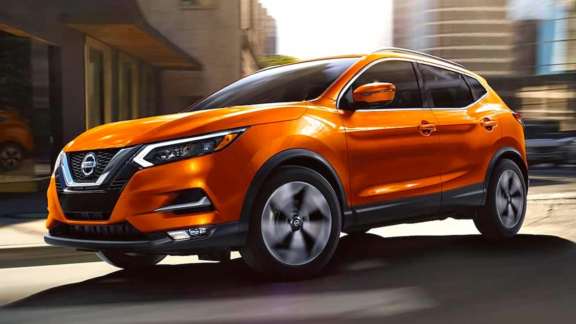 2020 Nissan Rogue Sport Driving 1