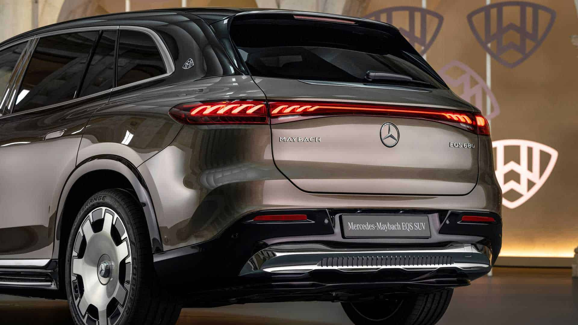 2024 mercedes maybach eqs680 suv 2 large