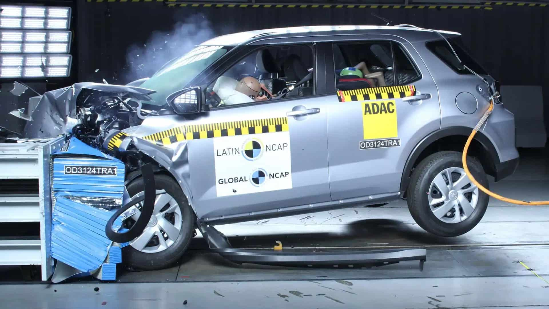 toyota raize one star crash test 2