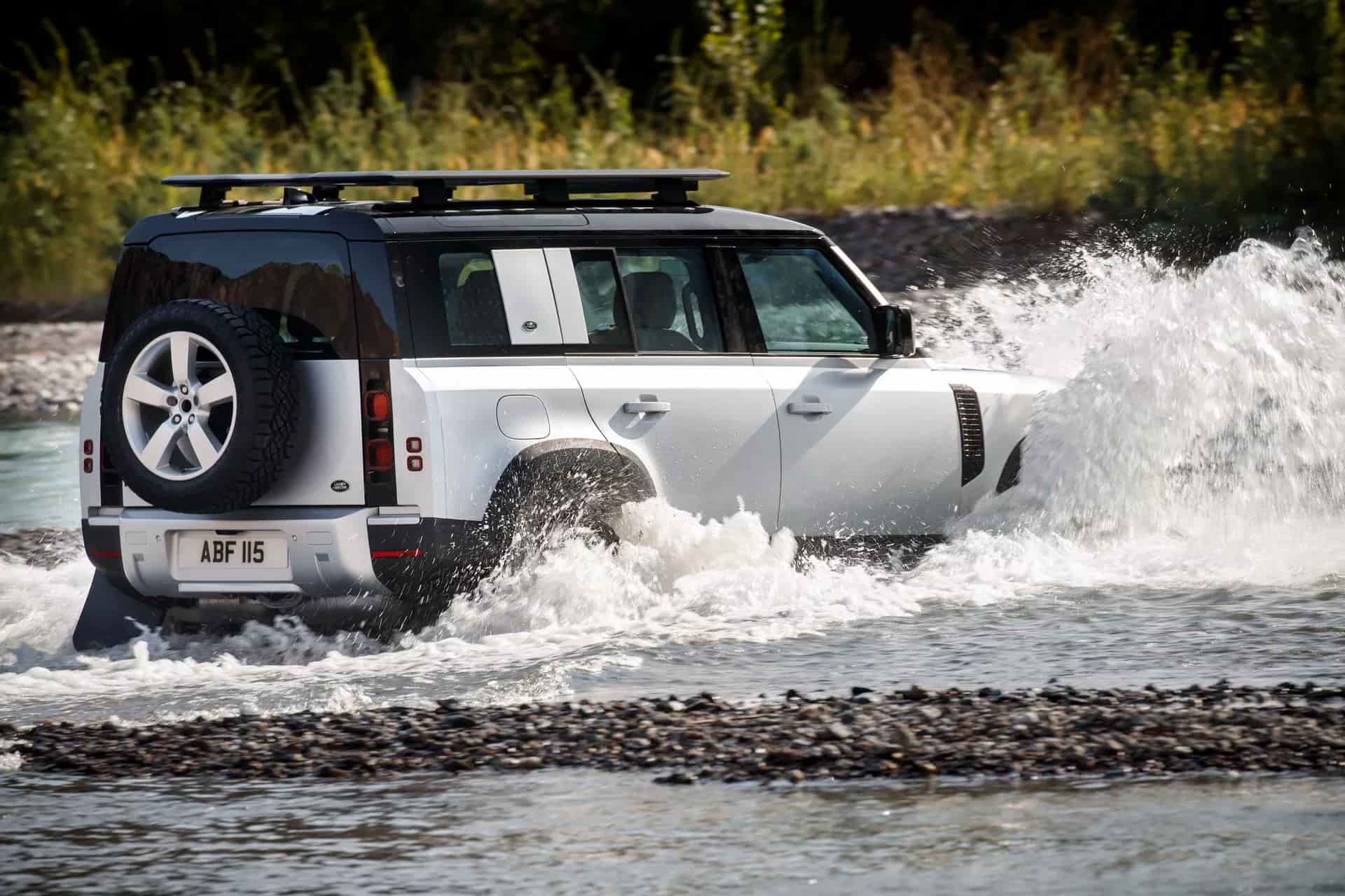 2020 Land Rover Defender 12