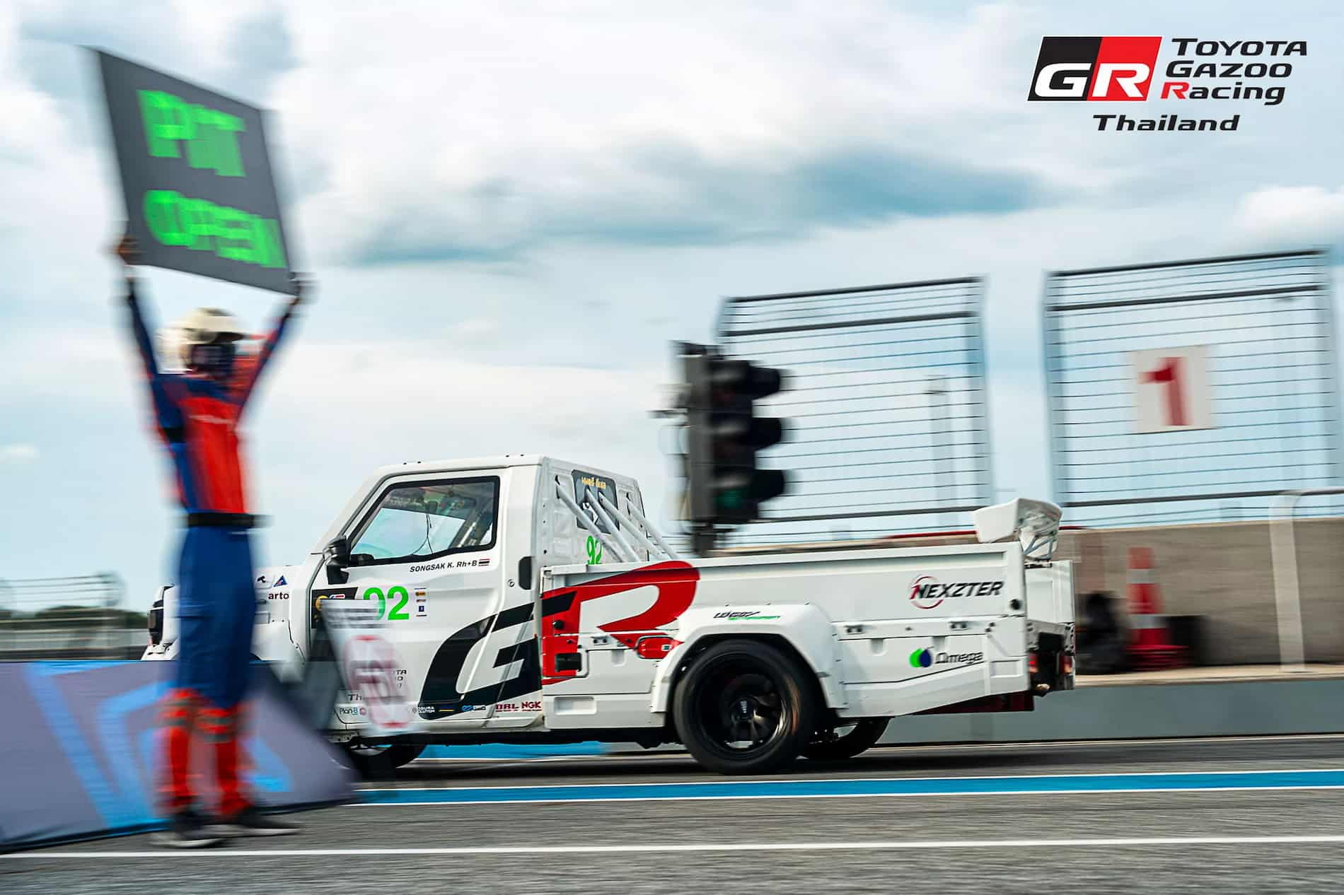 Toyota Hilux Champ Toyota Gazoo Racing Thailand 31