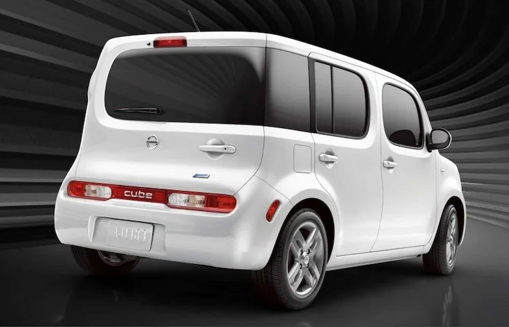 Новый Nissan Cube может оказаться тайным братом Honda Freed 6 Копия cube exterior pear white 3 1.jpg.ximg .l full m.smart 1