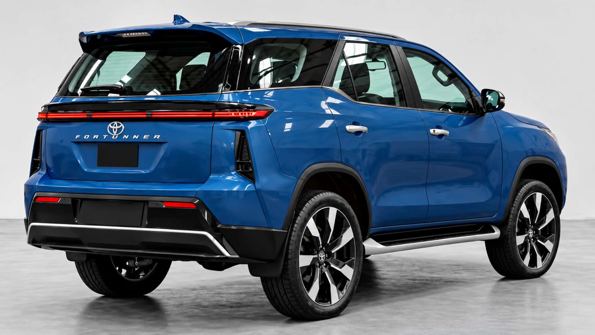 Toyota Fortuner нового поколения: первые изображения на базе шпионских фото