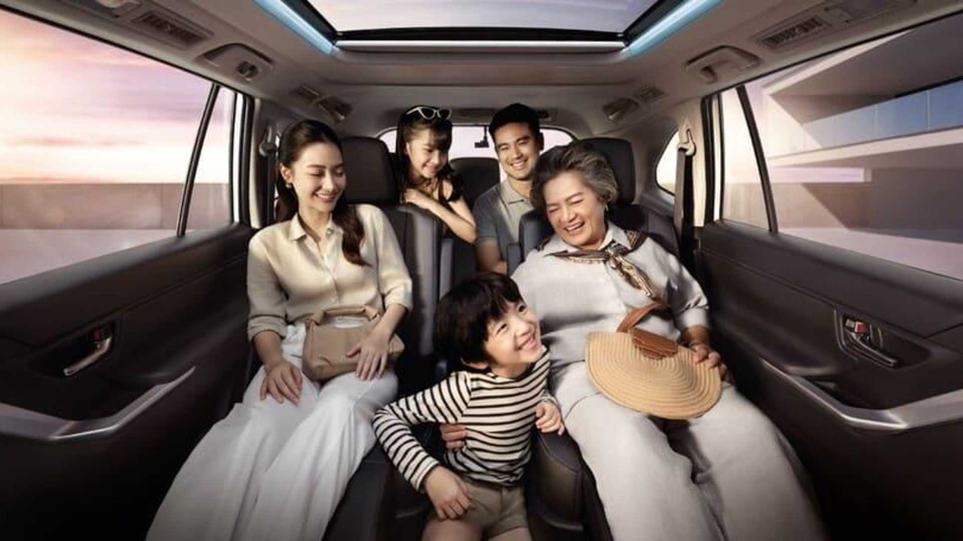 Бюджетный 7-местный минивэн Toyota готовят к обновлению 2 Бюджетный 7-местный минивэн Toyota готовят к обновлению