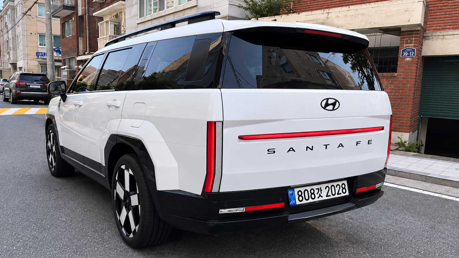 Рестайлинговый Hyundai Santa Fe может измениться до неузнаваемости
