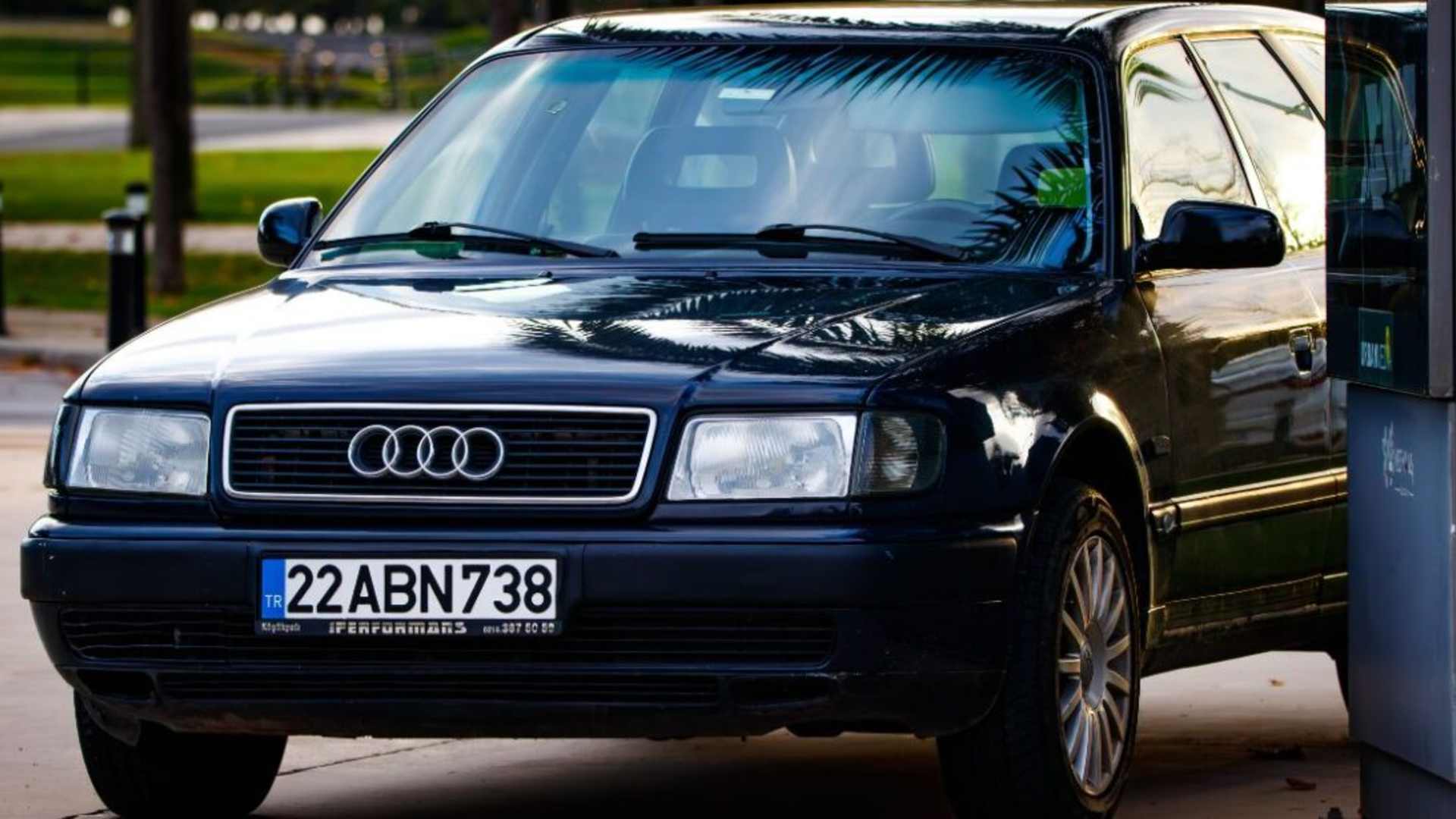 Audi 80 прошел почти миллион километров с оригинальным двигателем