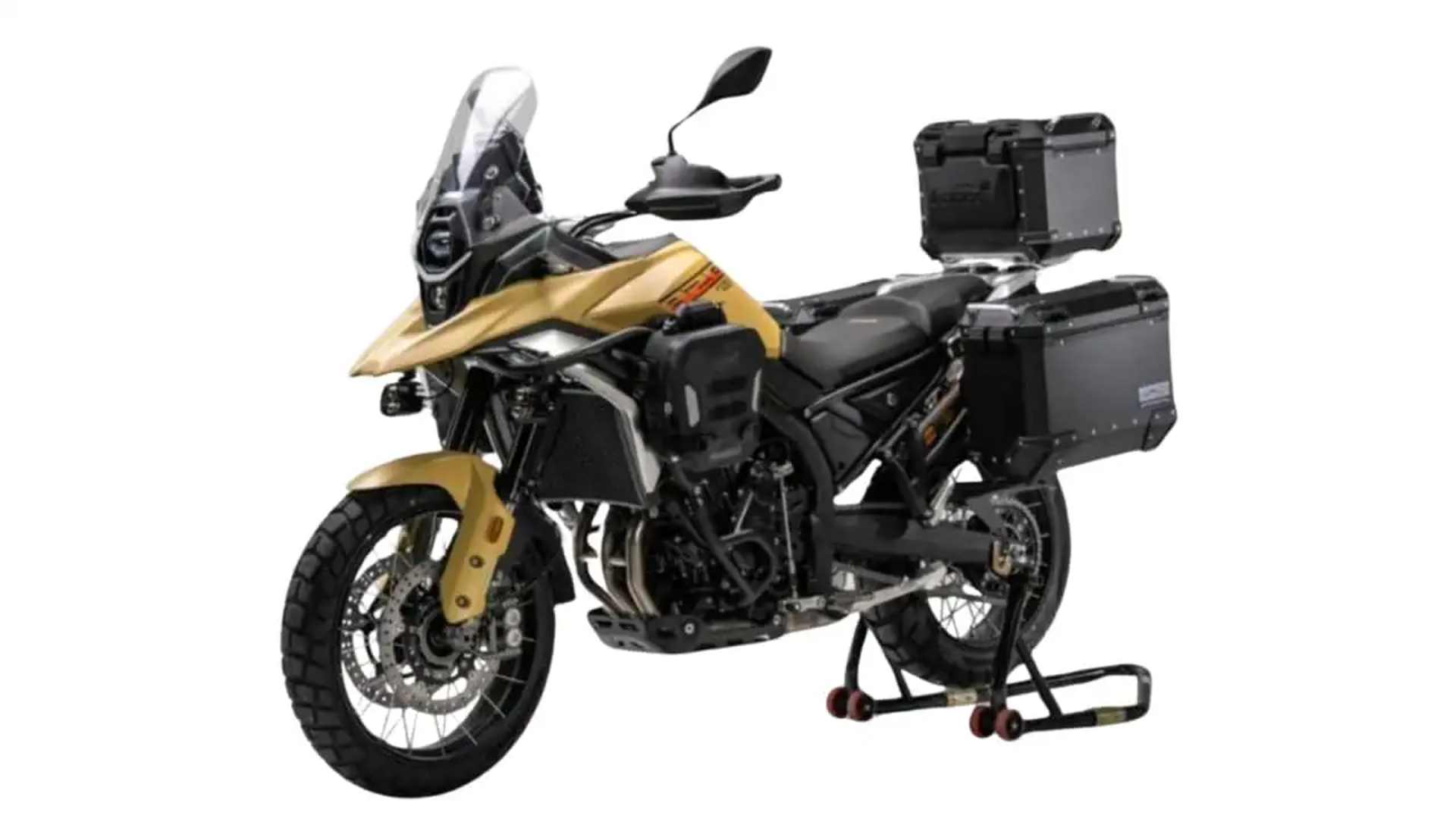 Новый китайский мотоцикл ZXMoto 820X: 3-цилиндровый мотор на 116 л.с. и цена в 600 тысяч рублей