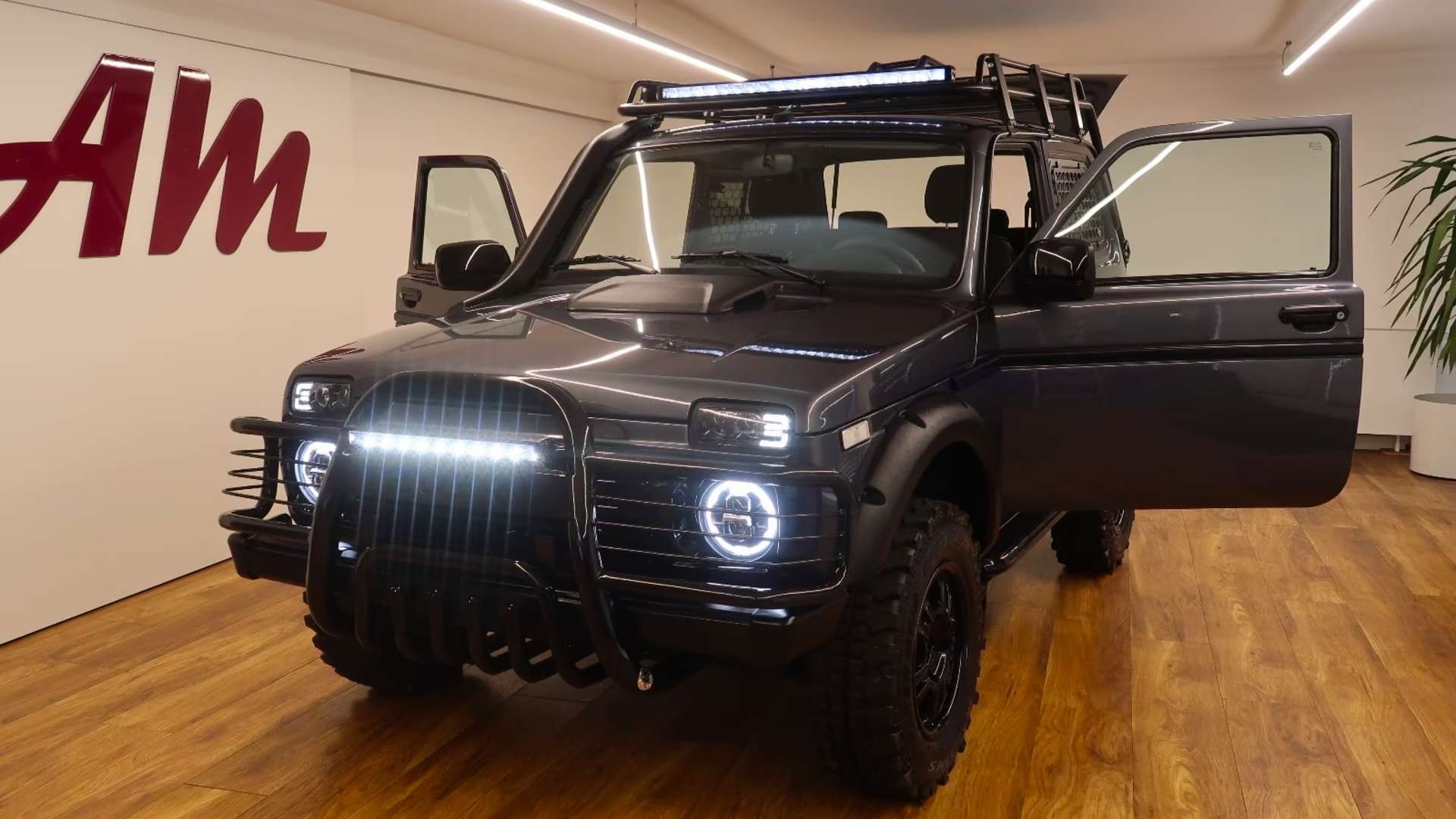 В Европе продают хардкорную Lada Niva, созданную для тяжелого бездорожья