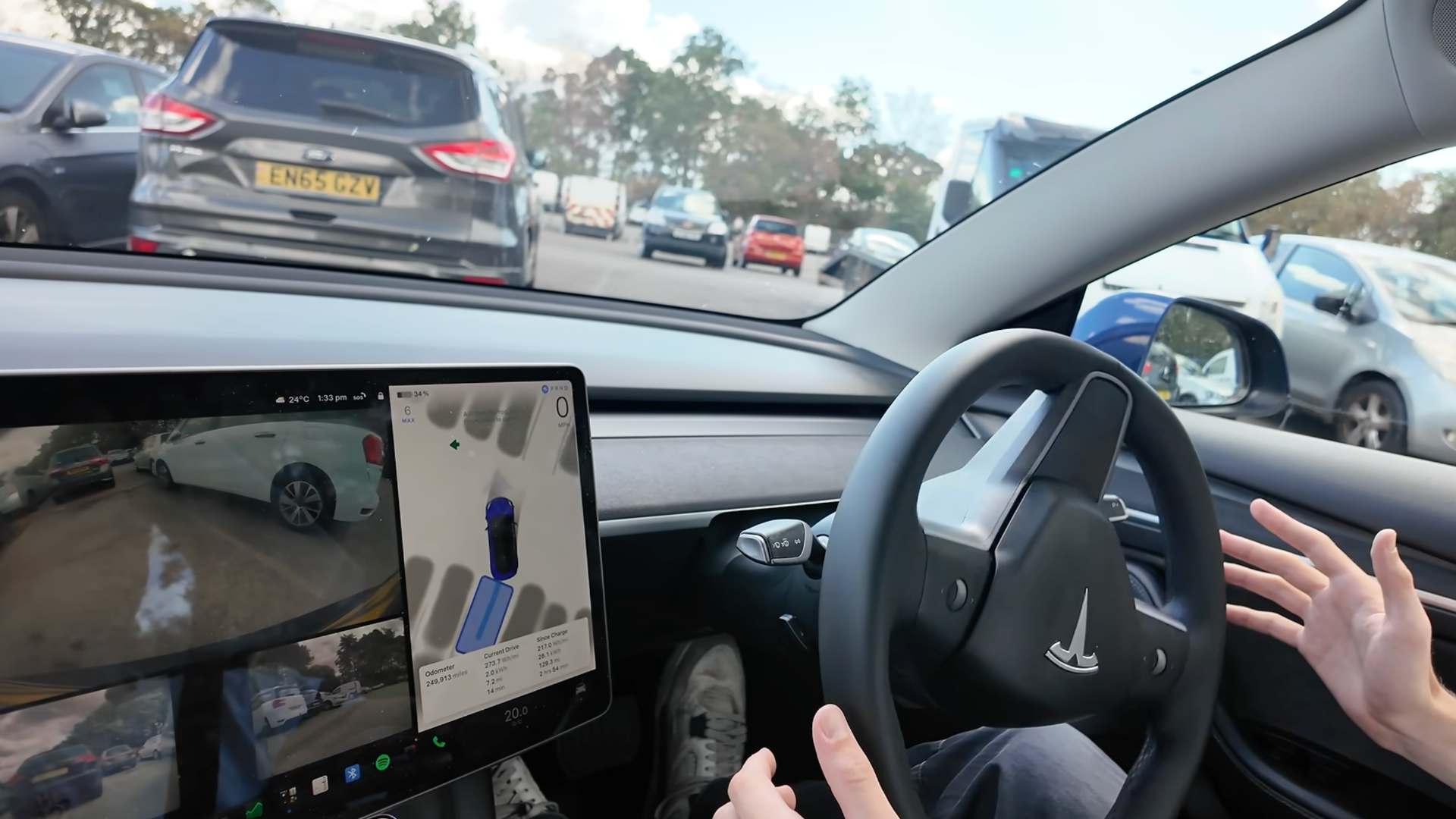 Tesla Model 3 прошла свыше 400 тысяч км в режиме такси на родной батарее