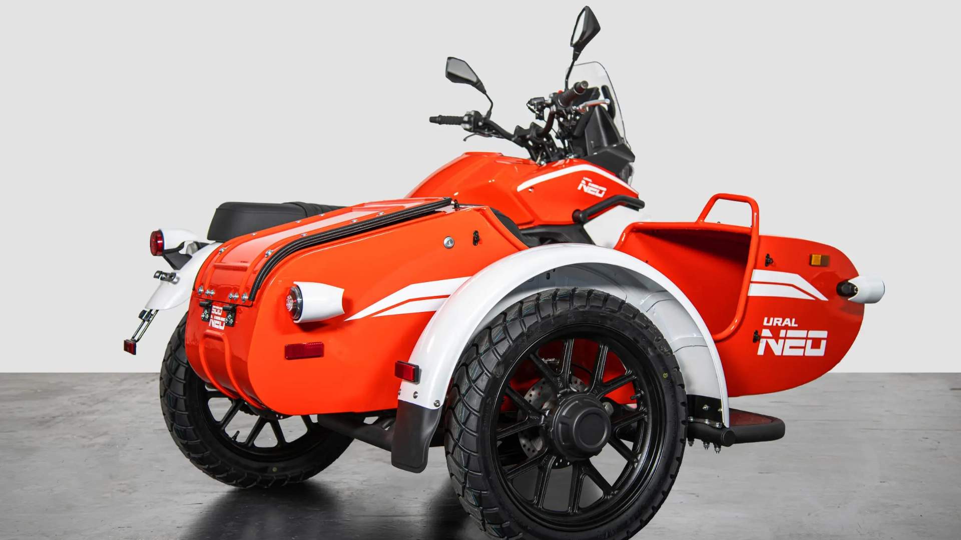 Финальная версия мотоцикла Ural Neo 500: фото и цена