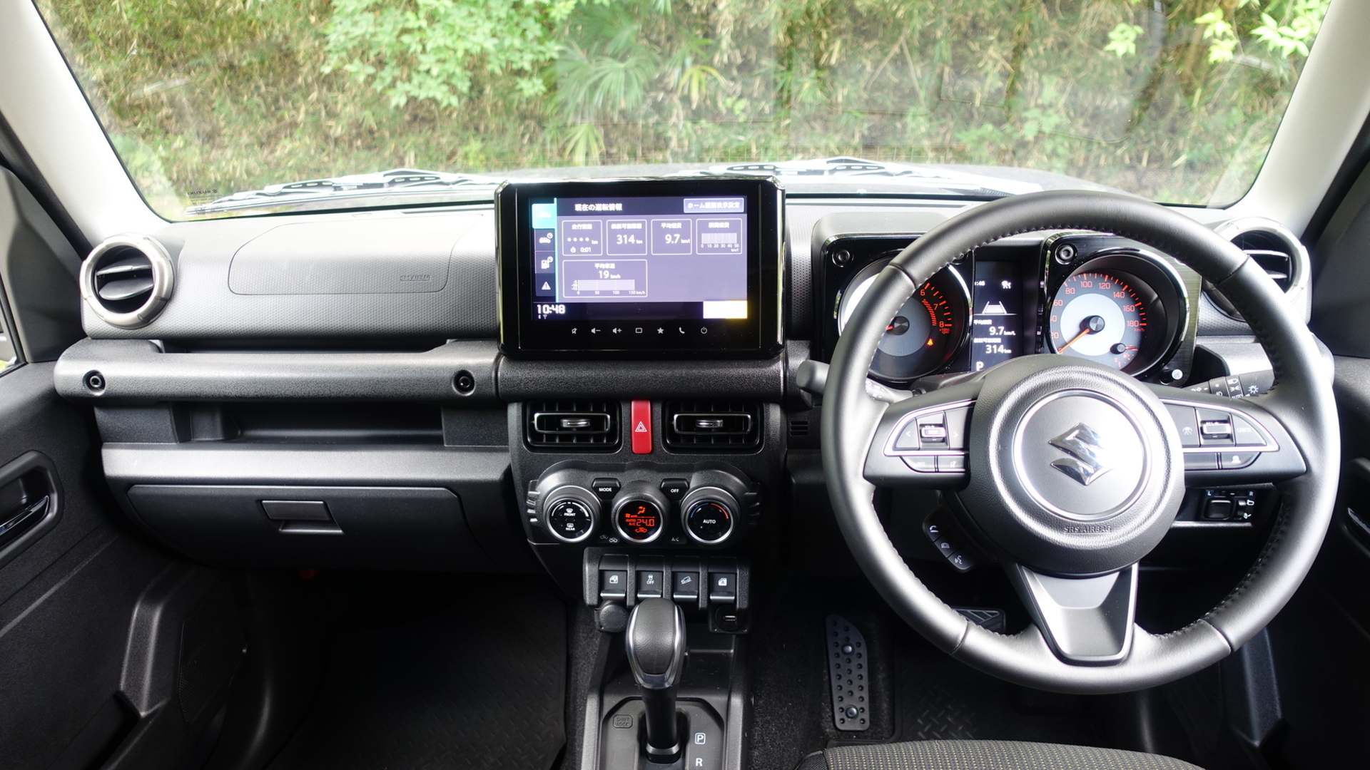 В Японии объяснили, почему Suzuki Jimny Nomade лучше покупать с АКПП, а не с «механикой»