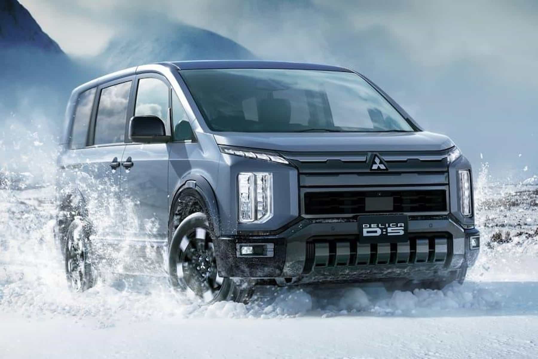 Mitsubishi Delica D:5 бьет рекорды продаж в Японии перед выходом на пенсию
