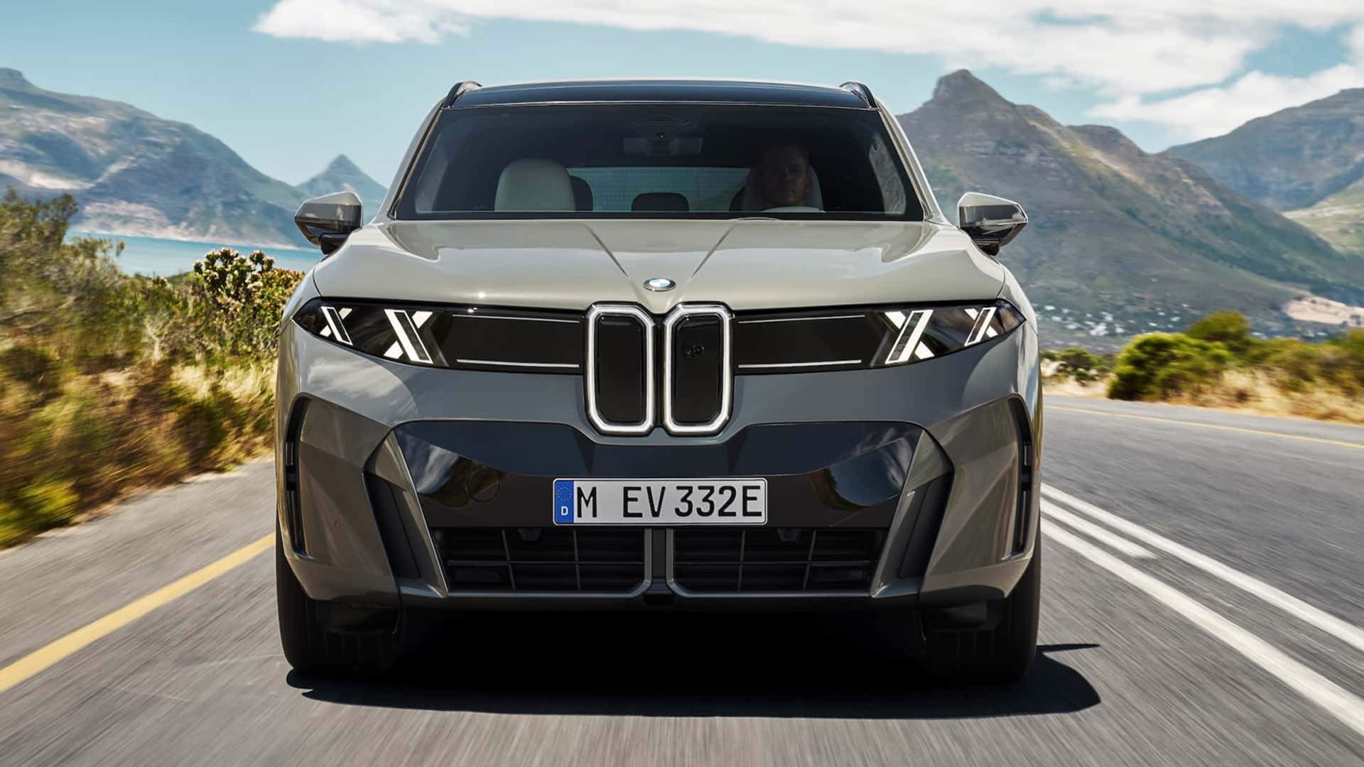 BMW предлагает сотрудникам до 60 млн рублей, лишь бы они уволились