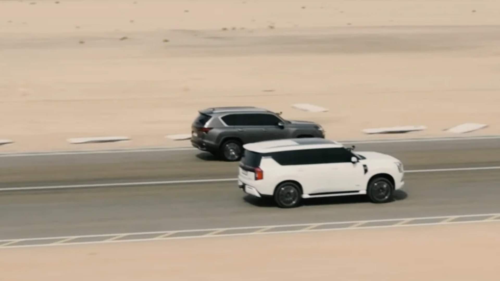 Nissan Patrol против Lexus LX600: кто быстрее?